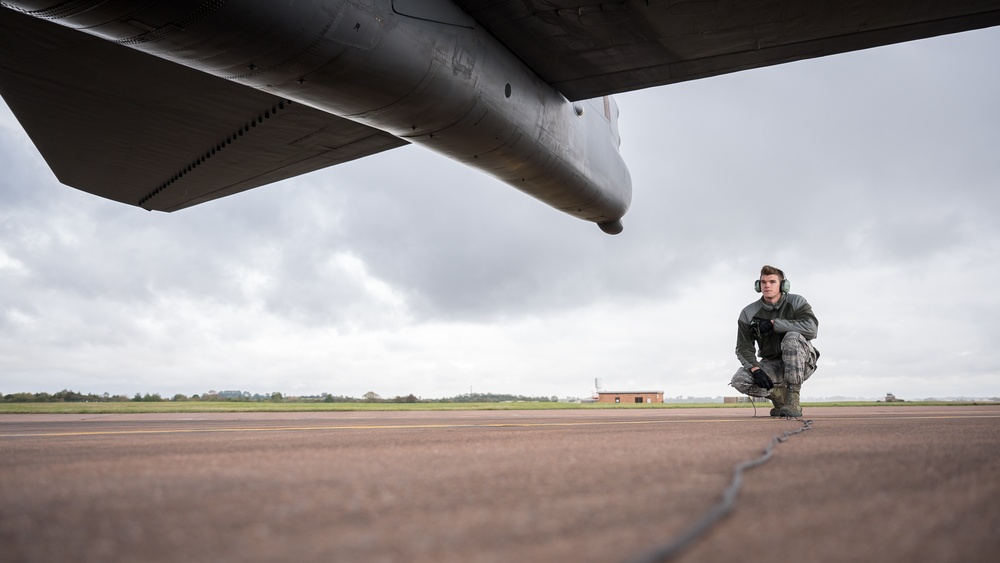 Launching a B-52 during BTF Europe 20-1