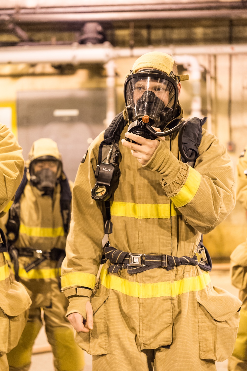 191024-N-TE695-0021 NEWPORT, R.I. (Oct. 24, 2019) -- Navy Officer Candidate School class conducts firefighting training