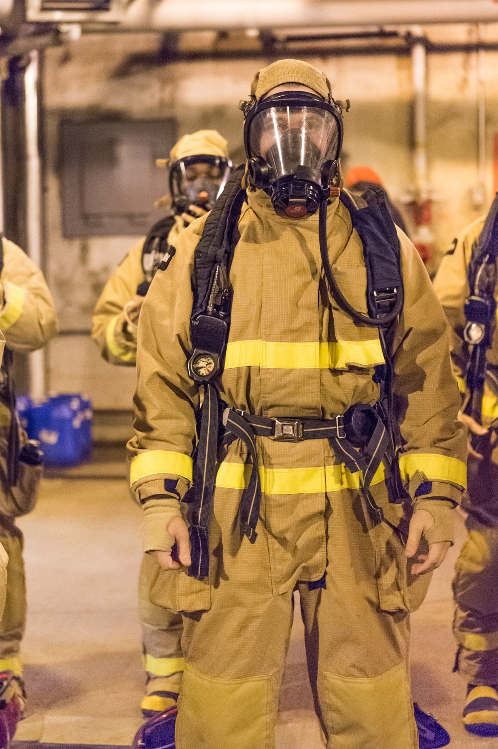 191024-N-TE695-0023 NEWPORT, R.I. (Oct. 24, 2019) -- Navy Officer Candidate School class conducts firefighting training