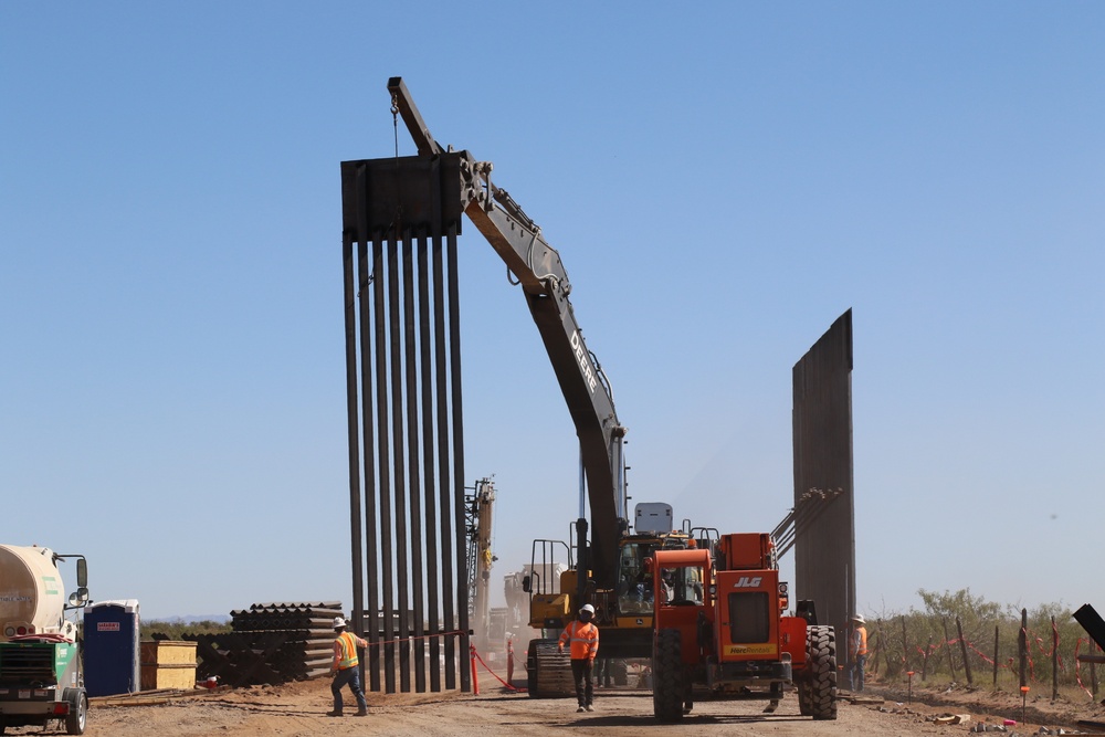 Task Force Barrier continues work constructing barrier panels at El Paso 1 project