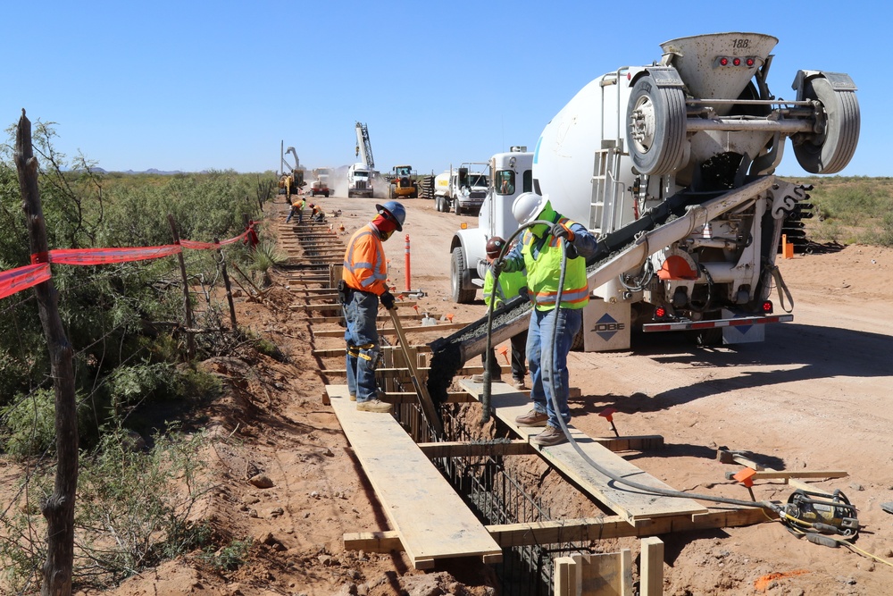 Task Force Barrier continues work constructing barrier panels at El Paso 1 project