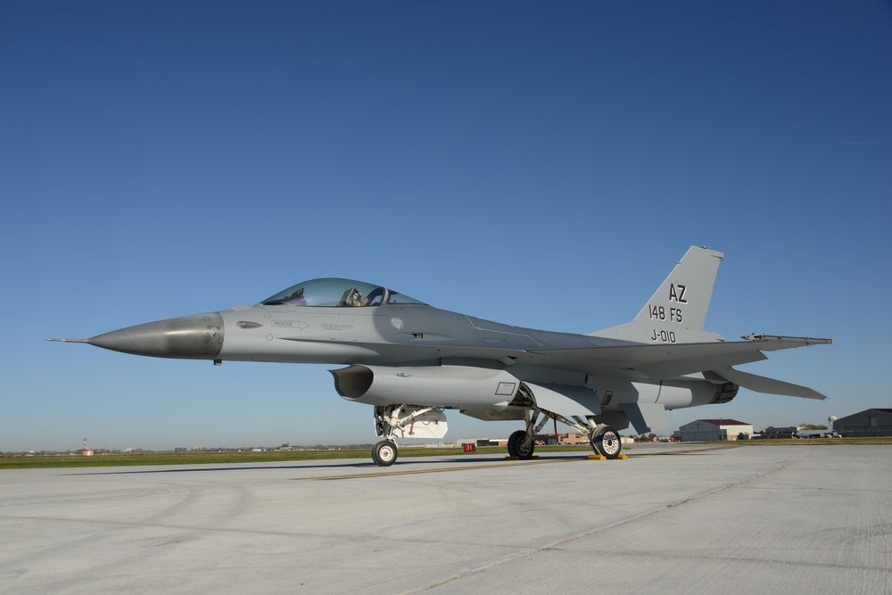 Dutch F-16 at ANG paint facility