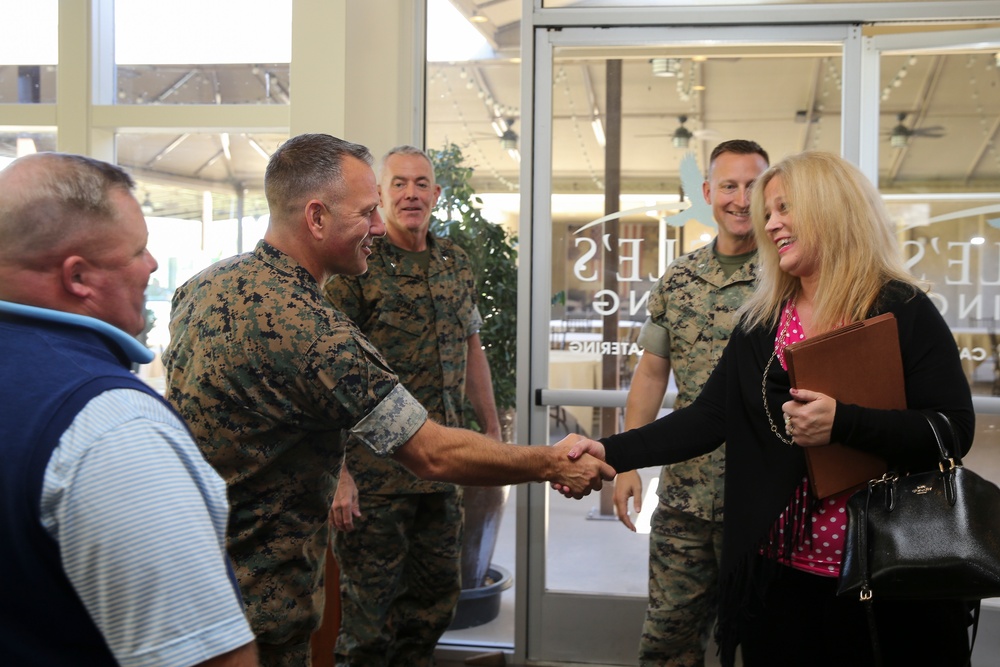 Temecula, Pendleton leaders come together for luncheon