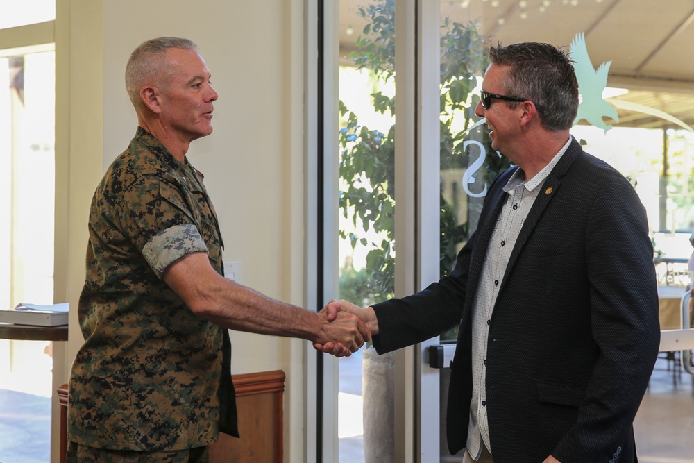 Temecula, Pendleton leaders come together for luncheon