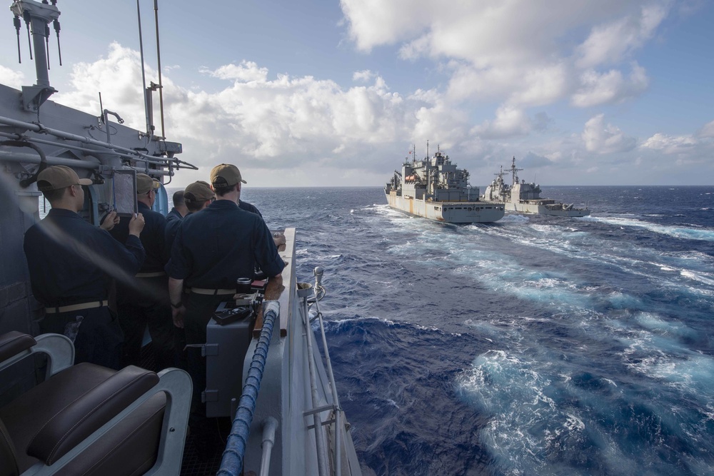 USS Antietam (CG 54) conducts replenishment-at-sea with USNS Washington Chambers (T-AKE 11)