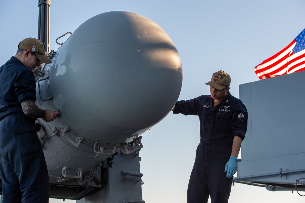 USS Makin Island Underway