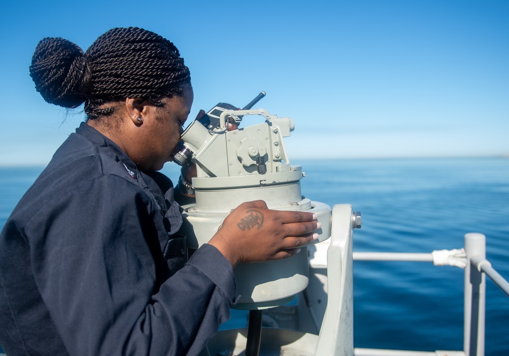 USS Makin Island Underway