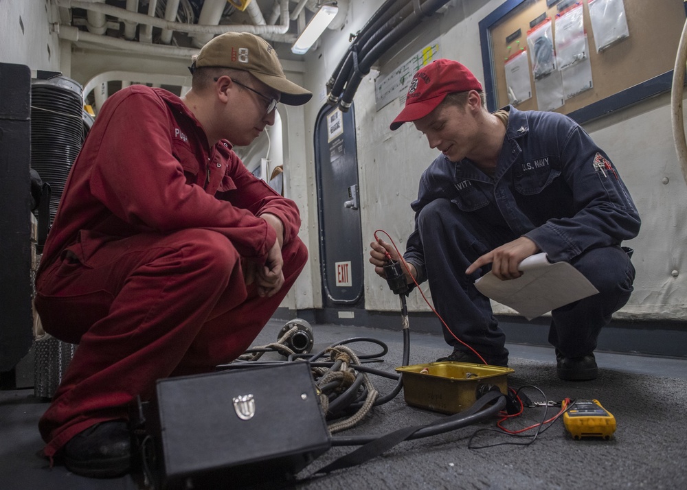 USS Makin Island Underway