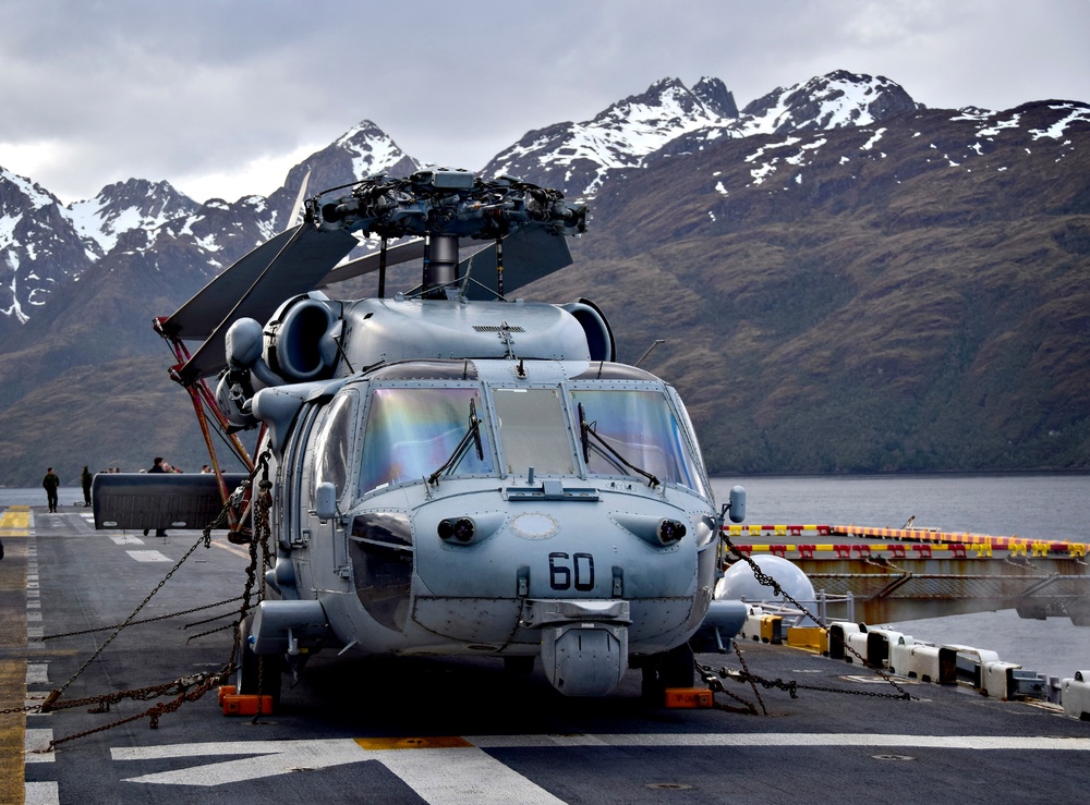 USS WASP (LHD 1) OPERATIONS AT SEA