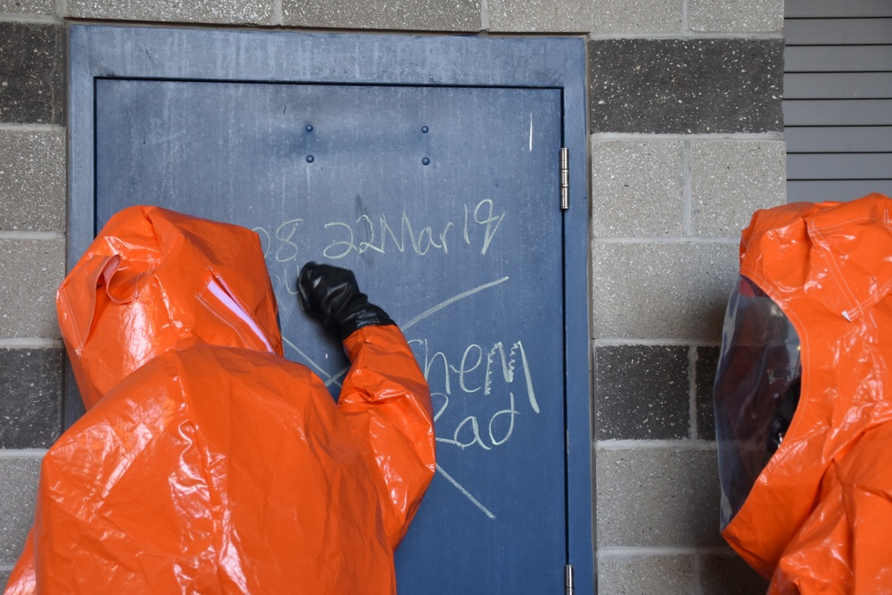 43rd Civil Support Team conducts hazmat training