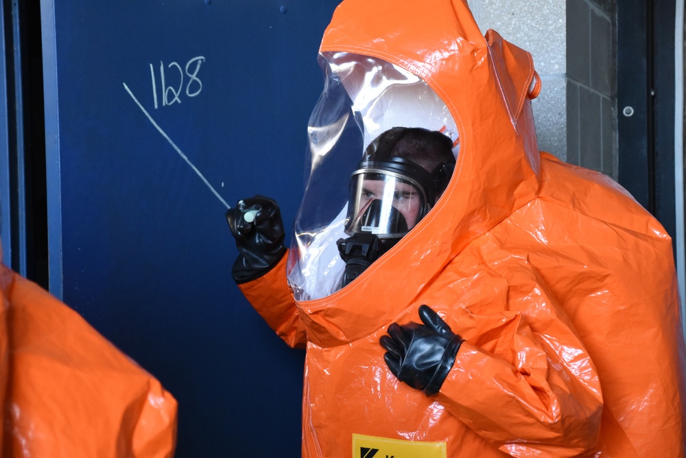 43rd Civil Support Team conducts hazmat training