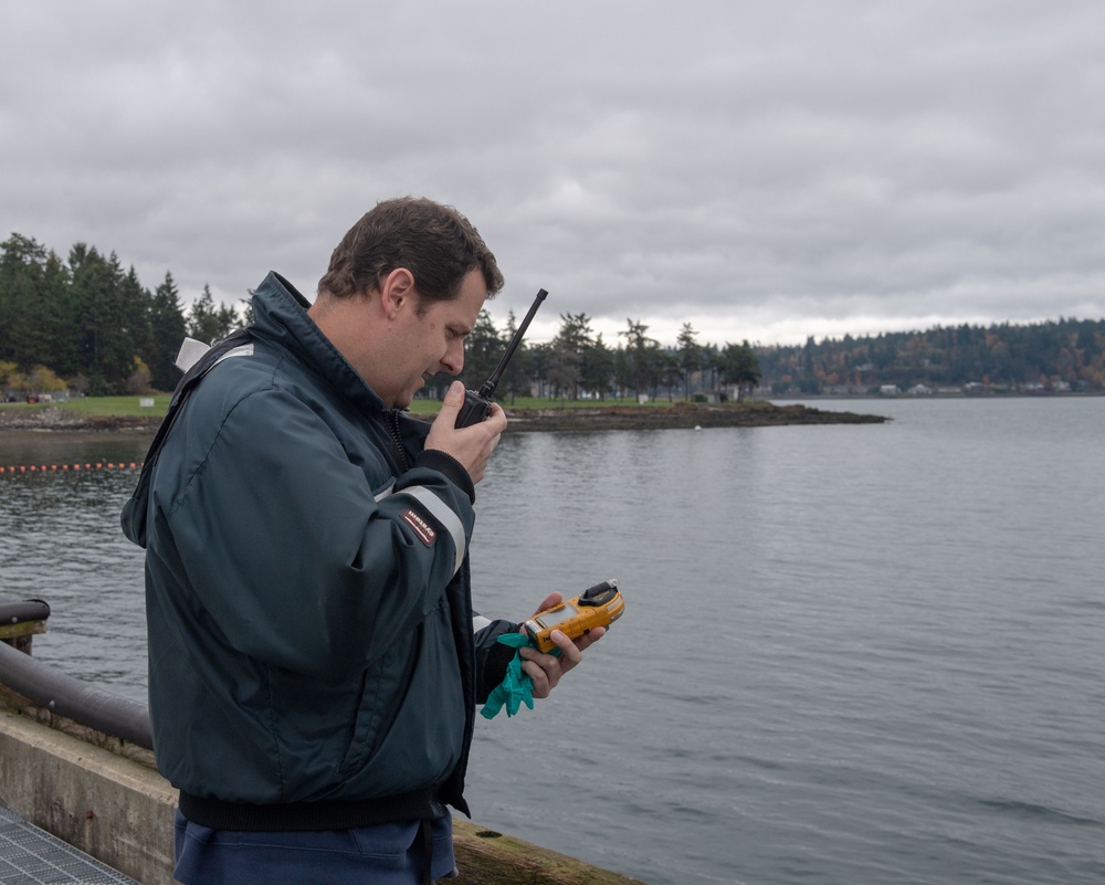 NAVSUP Oil Spill Training with United States Coast Guard