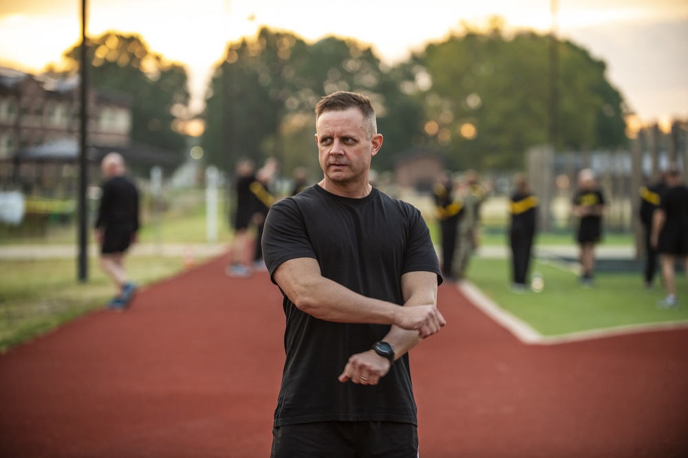 Top senior enlisted leaders across Army Reserve take on ACFT