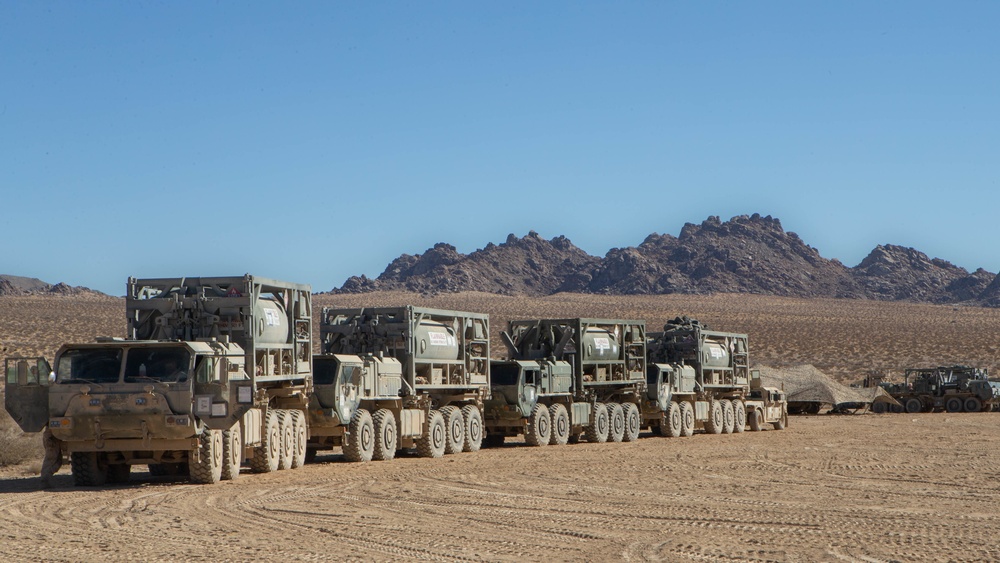 DVIDS - Images - Lieutenant General Beaudreault Visits Combat Logistics ...