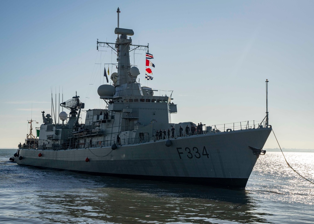 NRP D. Francisco de Almeida Moors Pierside in Lisbon