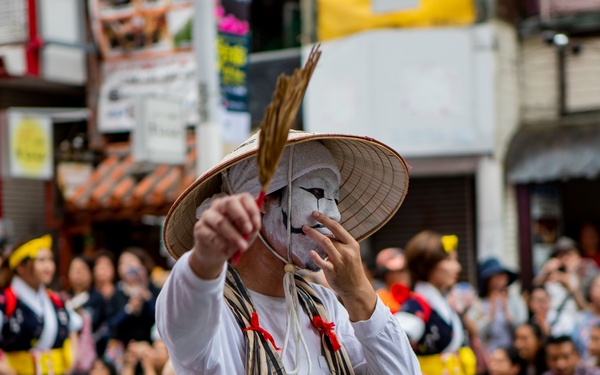 Okinawa local and US communities celebrate Ryukyu Dynasty Parade together