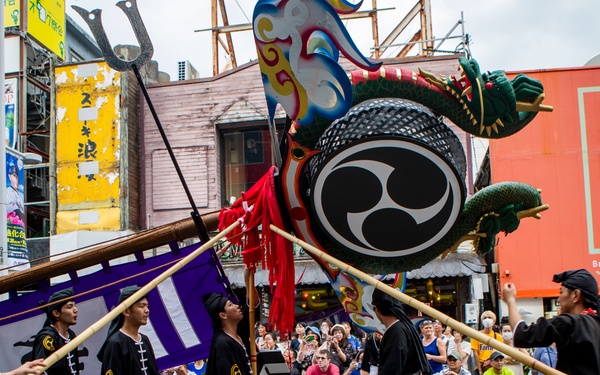 Okinawa local and US communities celebrate Ryukyu Dynasty Parade together