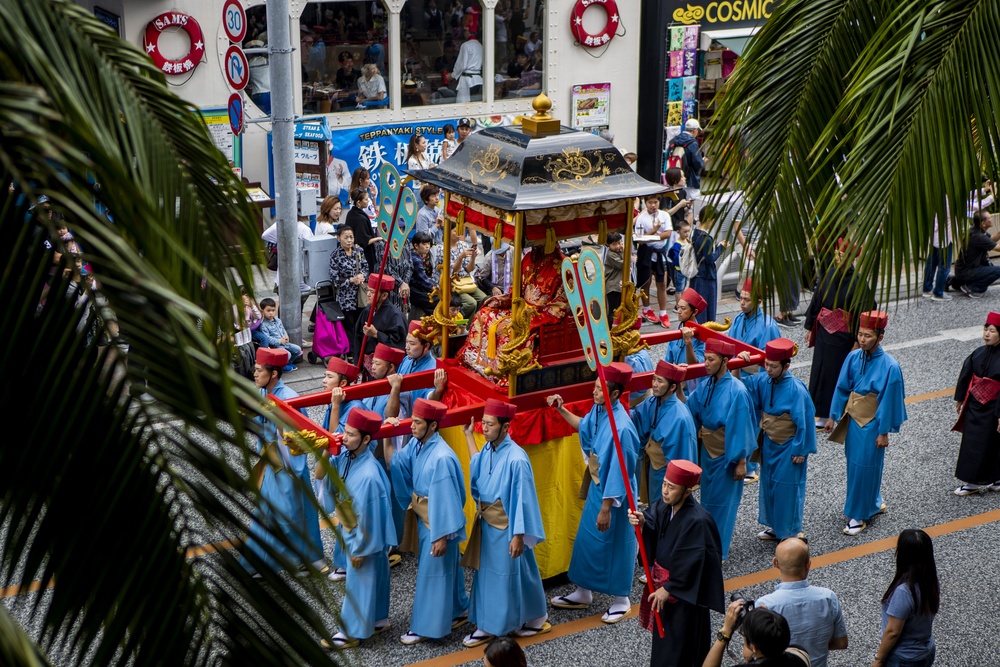 Okinawa local and US communities celebrate Ryukyu Dynasty Parade together