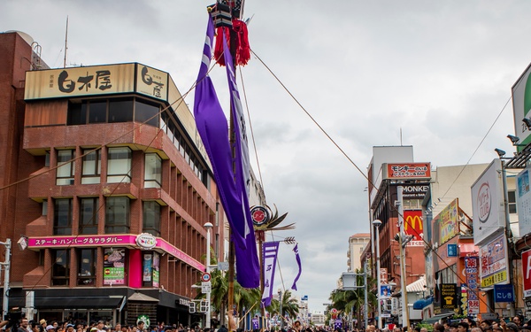 Okinawa local and US communities celebrate Ryukyu Dynasty Parade together
