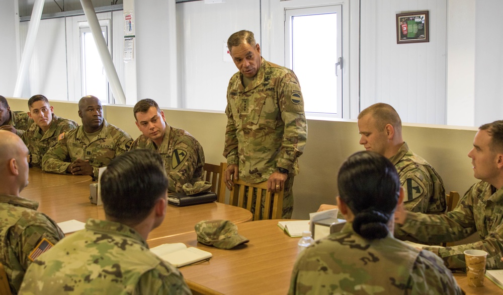 FORSCOM Commander visits MKAB