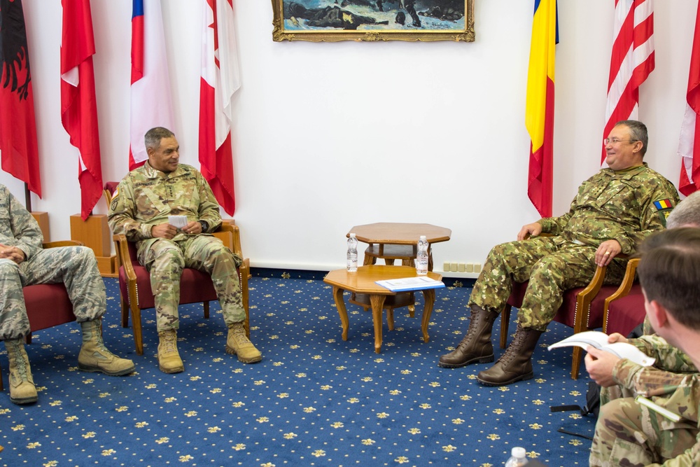 FORSCOM Commander visits MKAB