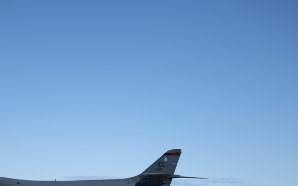 BOMBER TASK FORCE MAKES QUICK DEPLOYMENT TO SAUDI ARABIA