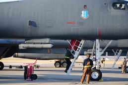 BOMBER TASK FORCE MAKES QUICK DEPLOYMENT TO SAUDI ARABIA