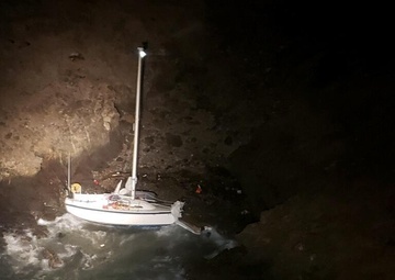 Coast Guard Rescues Mariner Near Santa Cruz Island