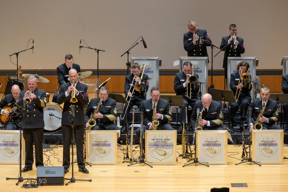 US Navy Band visits SUNY, Fredonia