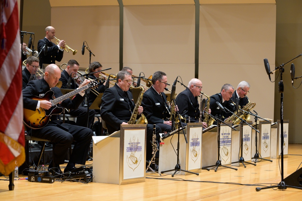 US Navy Band visits SUNY, Fredonia