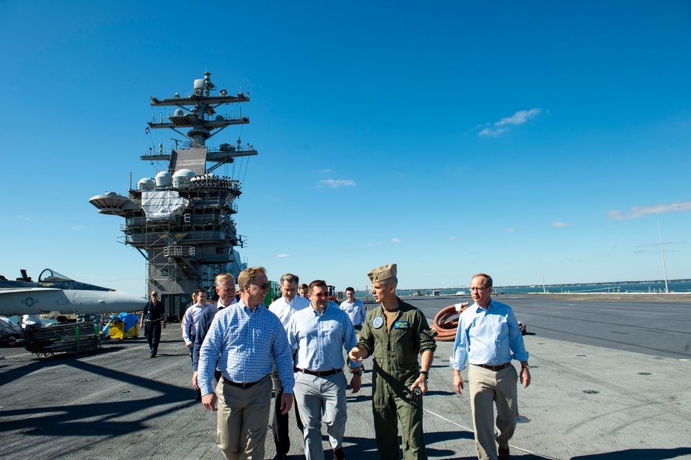 USS Dwight D. Eisenhower CVN 69