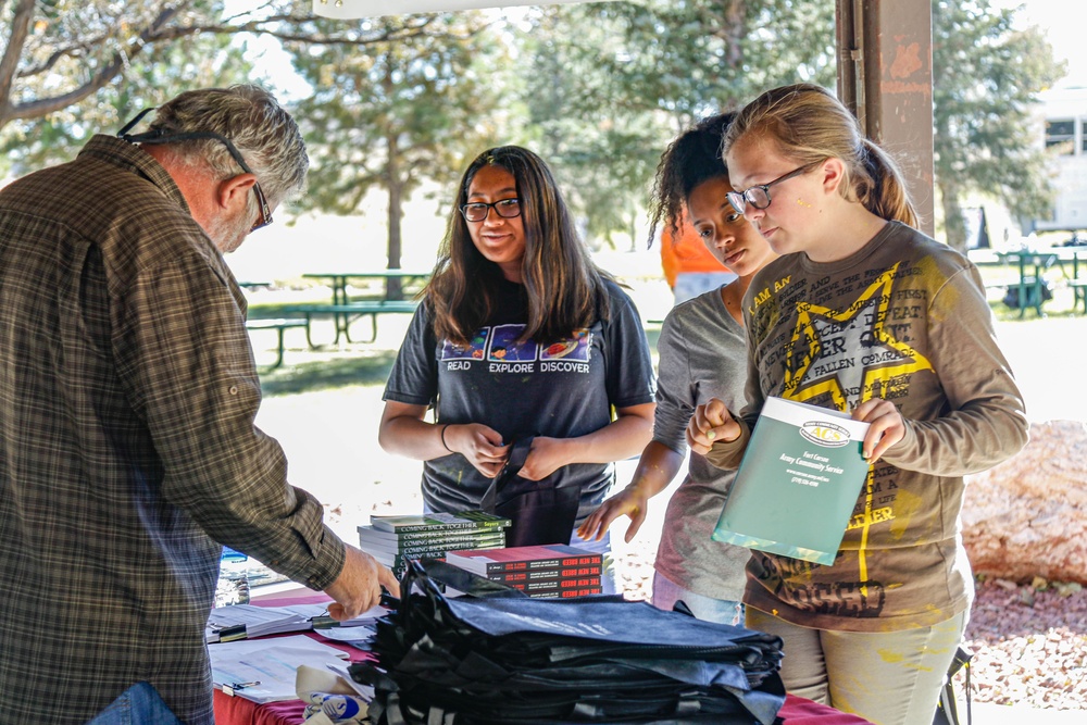 A Family Affair: Volunteers Beautify Fort Carson