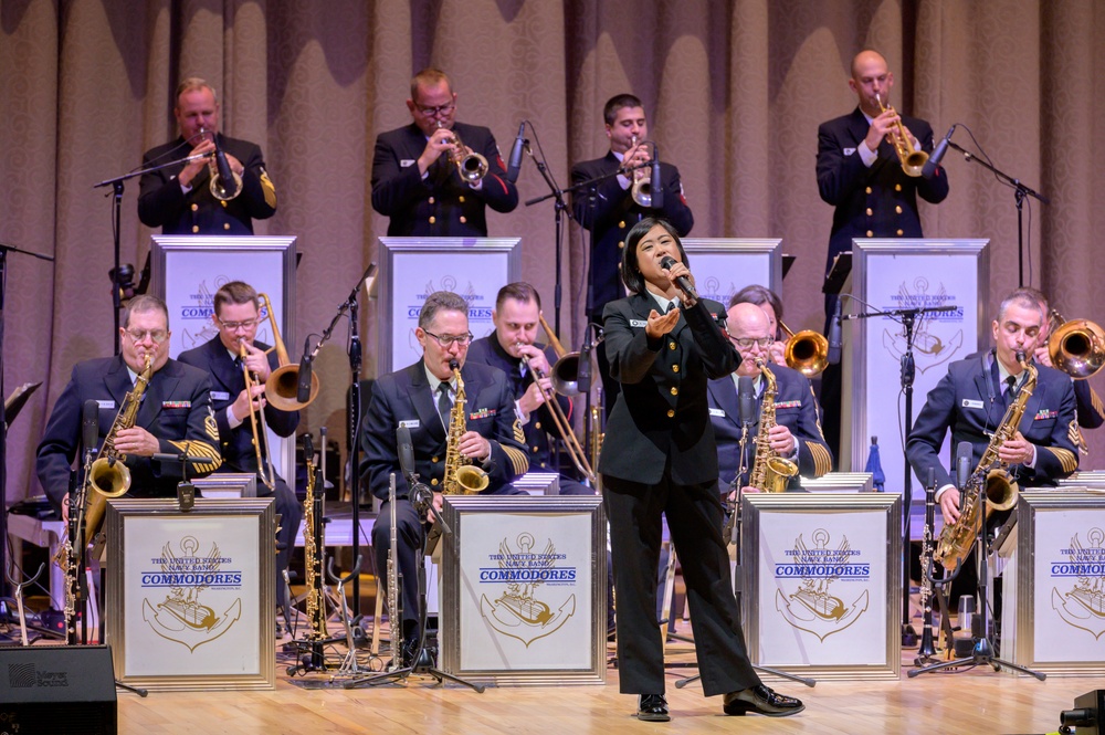U.S. Navy Band Commodores visit Houghton, Ny.