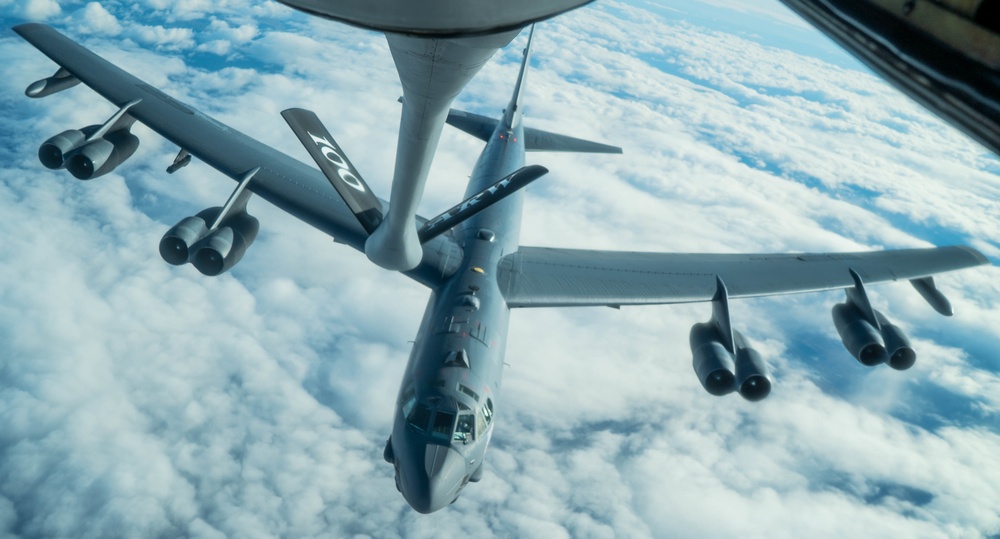 KC-135s Refuel B-52s