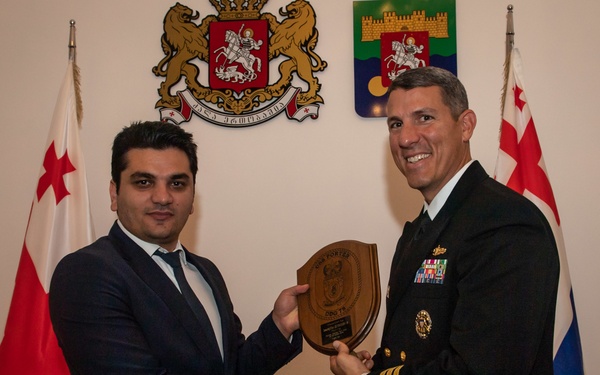 USS Porter (DDG 78) arrives in Batumi, Georgia