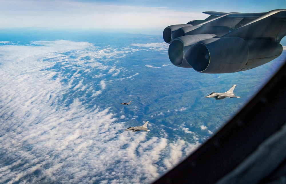 Bomber Task Force 20-1 integrates training with French Air Force