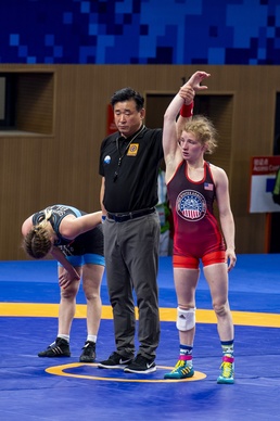 USA's Conder takes silver in wrestling