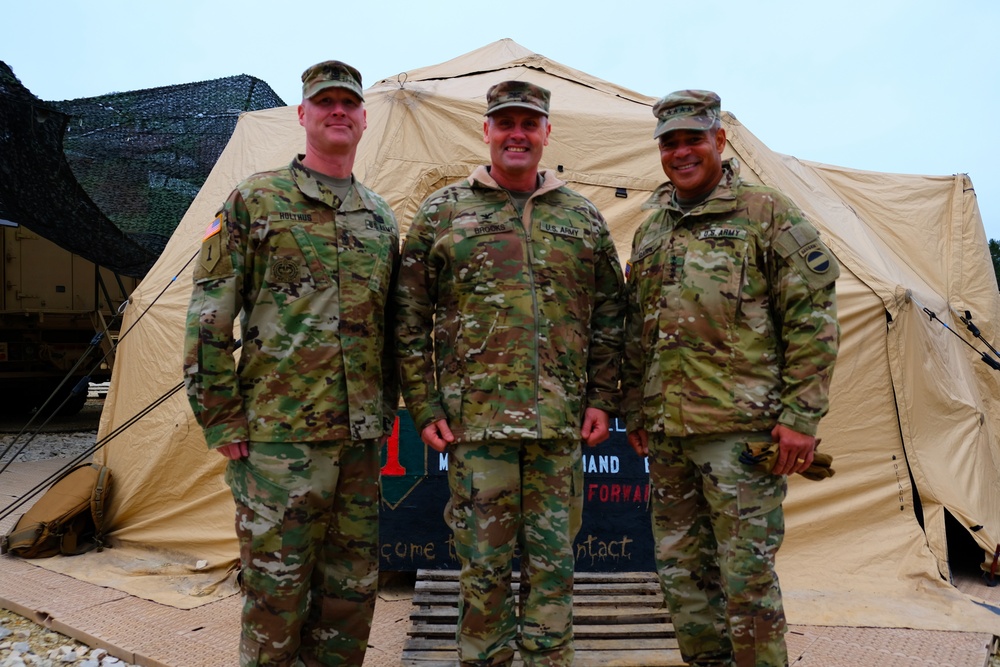 FORSCOM Commander visits 1ID FWD for Dragoon Ready in Germany