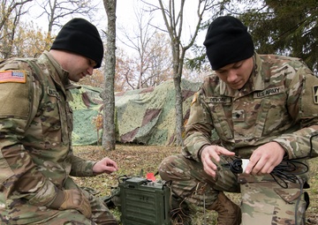 'Good comms': 1-152 CAV Soldiers establish communications in Slovakia