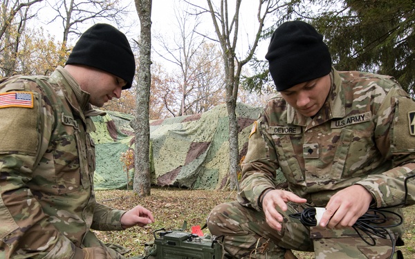 'Good comms': 1-152 CAV Soldiers establish communications in Slovakia