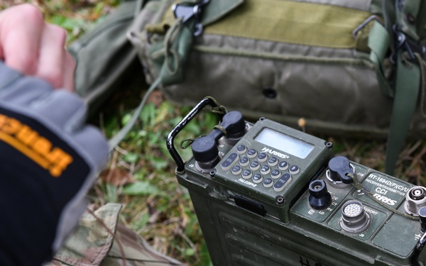 'Good comms': 1-152 CAV Soldiers establish communications in Slovakia