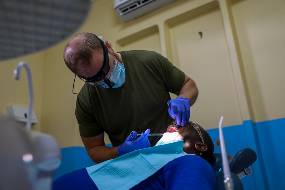 Comfort Visits Jamaica