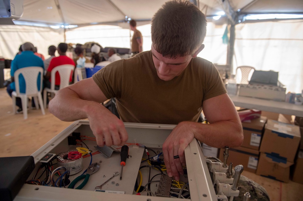 Comfort Visits Jamaica