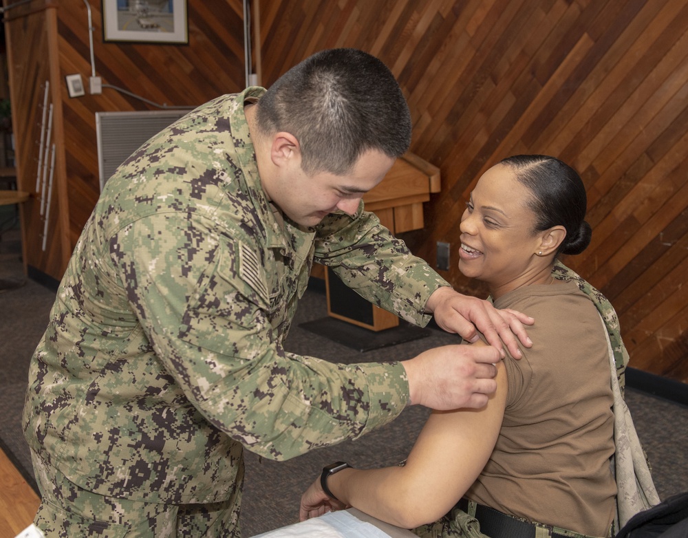 NHCOH Provides Flu Vaccinations on NAS Whidbey Island