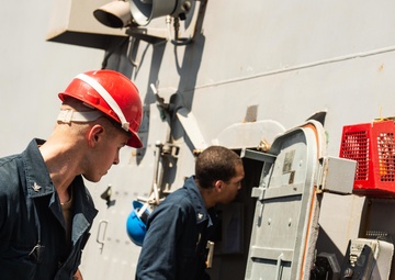 Replenishment-at-sea USS Farragut