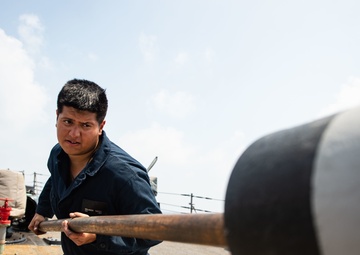 LIve-fire exercise USS Farragut