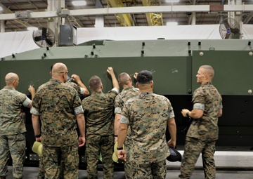 Marines meet the makers of the Amphibious Combat Vehicle