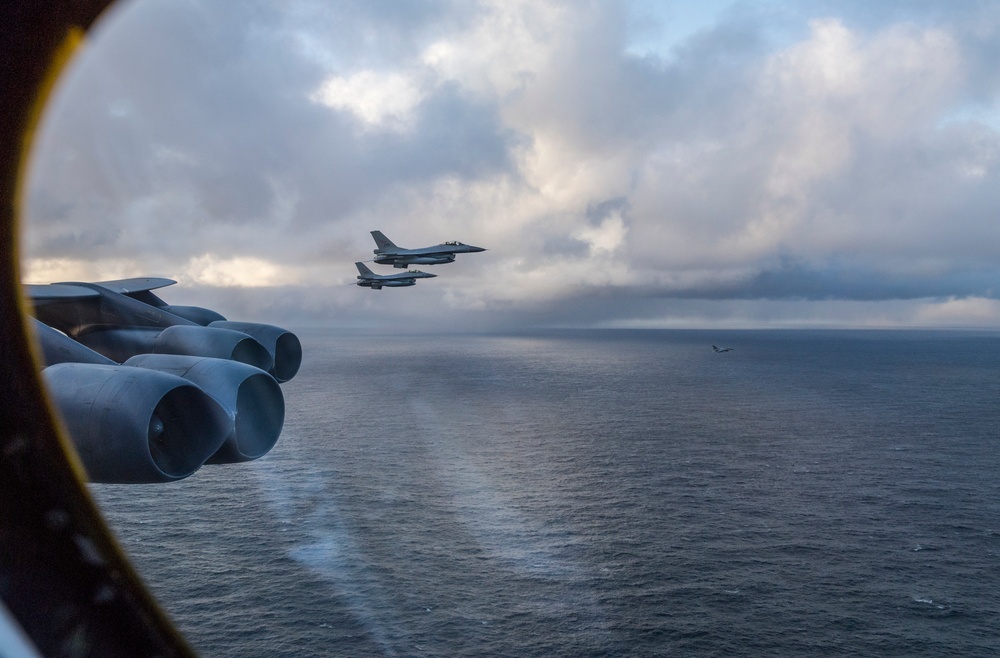 Bomber Task Force 20-1 integrates training with Royal Norwegian Air Force