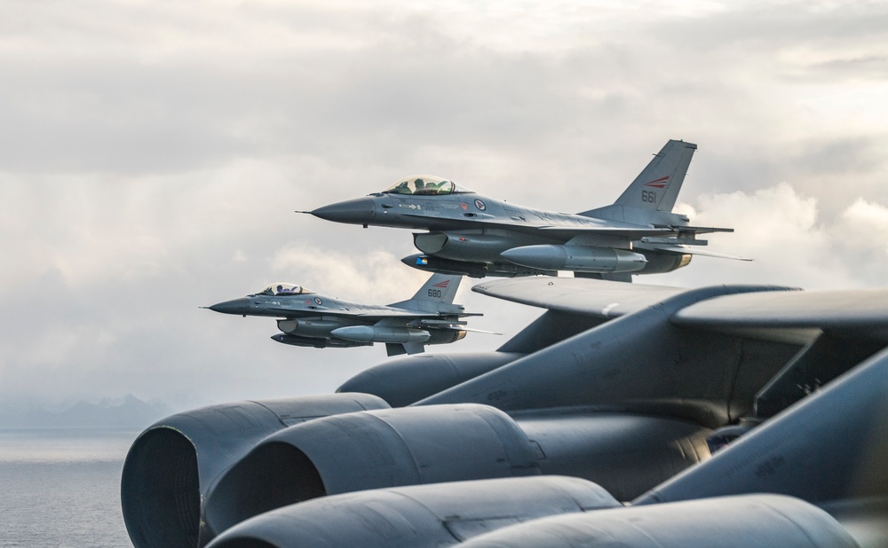 Bomber Task Force 20-1 integrates training with Royal Norwegian Air Force
