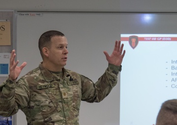71st EOD Officer Speaks to USAFA Cadets